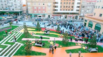 Aspecto de la nueva Plaza de la Libertad tras su inauguración. / Archivo fotográfico Diario JAÉN.