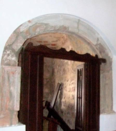 <i>Arco capilla del baptisterio. </i>