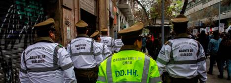 Agentes de la Policía de Chile. / Cristobal Basaure Araya / Contacto / Europa Press.