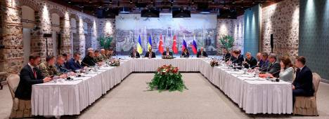 Reunion entre Rusia y Ucrania en Estambul (Turquía). / Liu Lei / Contacto / Europa Press.