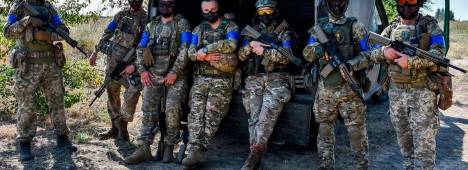 Militares de Ucrania durante unas maniobras en la provincia de Zaporiyia. Archivo.