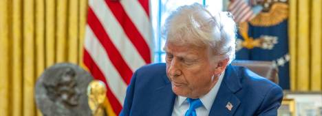 Donald Trump, en el Despacho Oval. / Shawn Thew - Pool via CNP / Contacto / Europa Press.