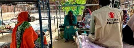 Mujeres sudanesas atendidas por Save the Children. / Vía Europa Press.