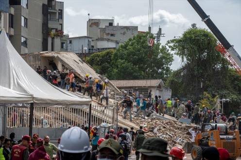 <i>Un edificio derruido en Caracas, Venezuela. / Jimmy Villalta / Contacto / Europa Press.</i>