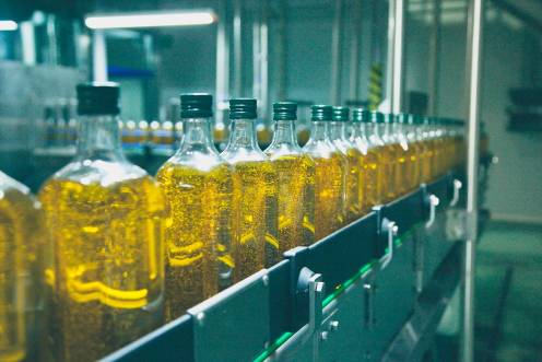 <i>Imagen de archivo de envasado de aceite. / Extenda. </i>