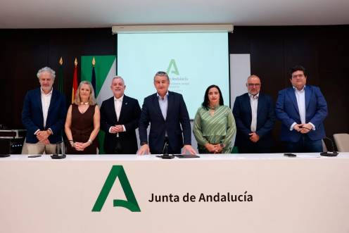 <i>Nombramiento a María de los Ángeles García Rescalvo como nueva gerente del Servicio Andaluz de Salud. / Junta de Andalucía.</i>