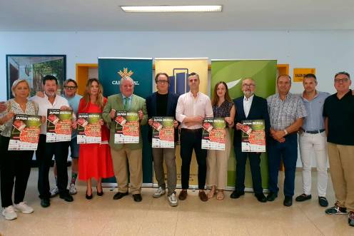<i>Presentación de la VI edición de la Fiesta del Jamón Ibérico. / Ayuntamiento de Jaén. </i>