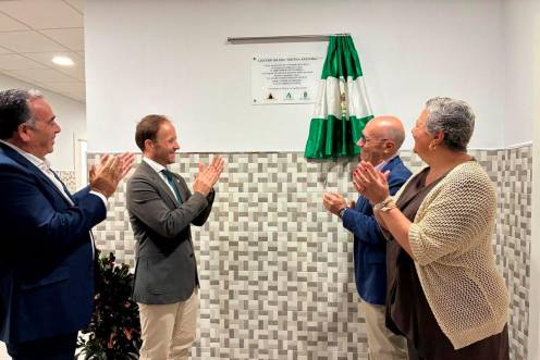 <i>Inauguración del Centro de Día Divina Pastora. / Junta de Andalucía.</i>