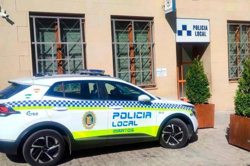 <i>Imagen del coche oficial de la Policía Local de Martos. / Ayuntamiento de Martos.</i>