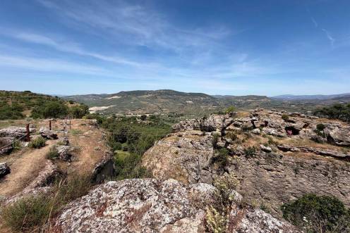 <i>Zona de Los Tajos, en la que se está habiltando el parque de turismo activo. / Ayuntamiento de Alcalá la Real. </i>