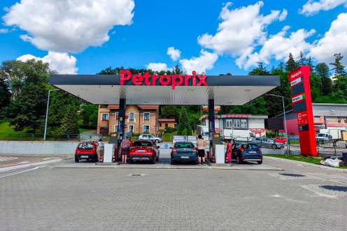 <i>Estación Petroprix en la ciudad polaca de Cieszyn. / Petroprix.</i>