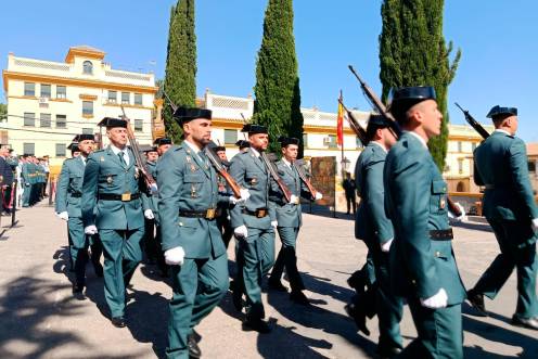 <i>Acto con motivo del 182 aniversario de la fundación de la Guardia Civil. / Diario JAÉN.</i>