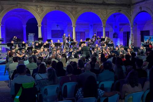 <i>La Banda Sinfónica Ciudad de Baeza fue la protagonista del segundo acto de este certamen. / Juanjes García / Diario JAÉN. </i>