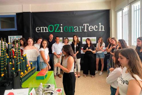 <i>Presentación del proyecto EmOZionarTech. / Junta de Andalucía.</i>