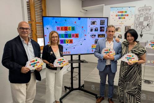 <i>Presentación del programa “Redes de Cultura Viva”. / Ayuntamiento de Jaén. </i>