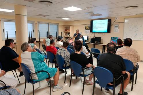 <i>Segunda conferencia del Hospital de Jaén para ayudar a pacientes de salud mental. / Junta de Andalucía.</i>