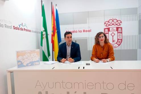 <i>El alcalde de Alcalá la Real, Marino Aguilera, y la edil de Desarrollo Económico e Industria, Ariadna Barea.</i>