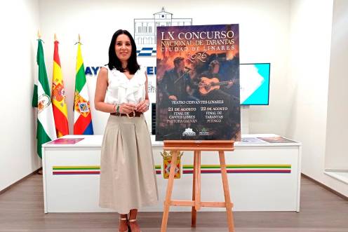 <i>La concejala Susana Ferrer en la presentación del concurso. / Ayuntamiento de Linares.</i>