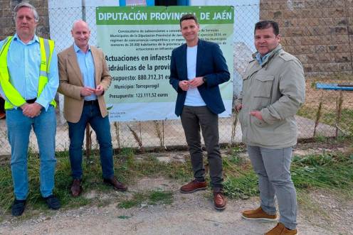 <i>José Luis Hidalgo visita Torreperogil. / Diputación de Jaén.</i>