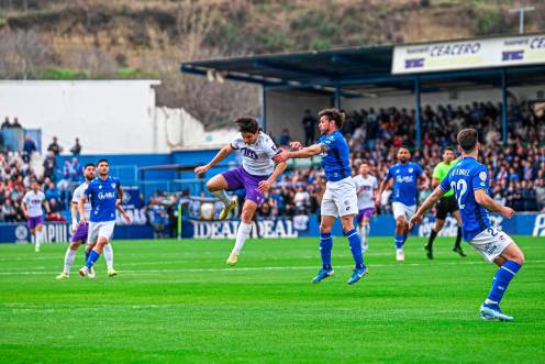 <i>Marcos Siverio y Rafa Ortiz, en el último derbi disputado el 8 de marzo de este año. / Real Jaén. </i>