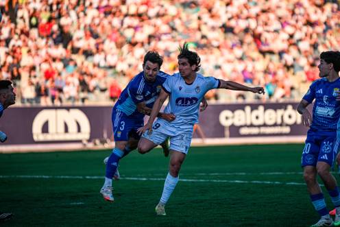 <i>Marco Siverio ante el Xerez CD en la temporada pasada. / Jason Moyano / Diario JAÉN. </i>