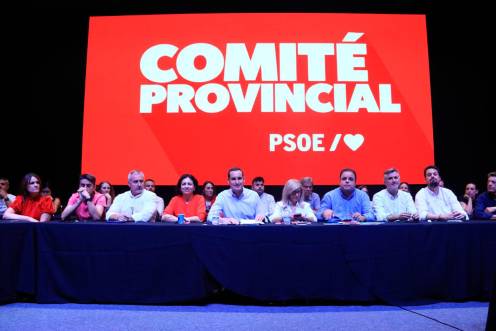 <i>Ana Fernández, José Alberto Rodríguez, Antonio Morales, Isabel Uceda, Juan Latorre, Antonia Olivares, Víctor Torres, José Luis Agea y Juan Francisco Lozano. </i>