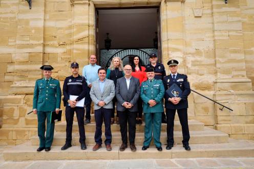 <i>Junta Local de Seguridad. / Subdelegación del Gobierno.</i>