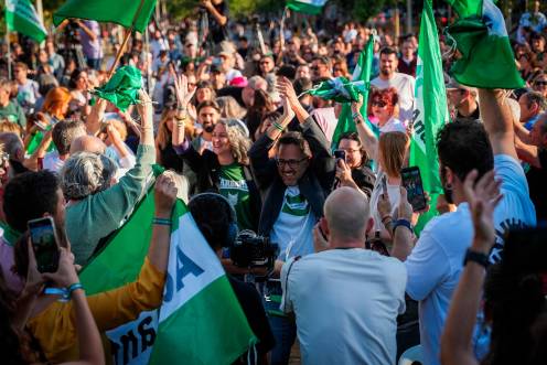 <i>Acto del cierre de campaña de Adelante Andalucía, en Sevilla. / María José López / Europa Press.</i>