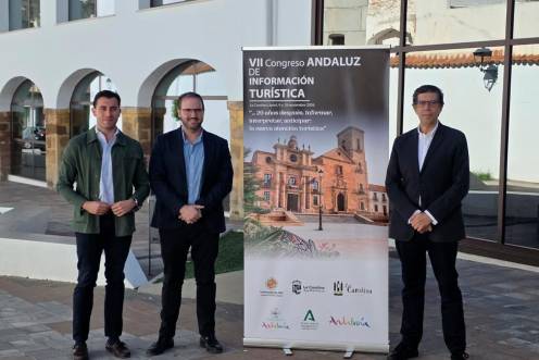 <i>Presentación del VII Congreso Andaluz de Información Turística. / UJA.</i>