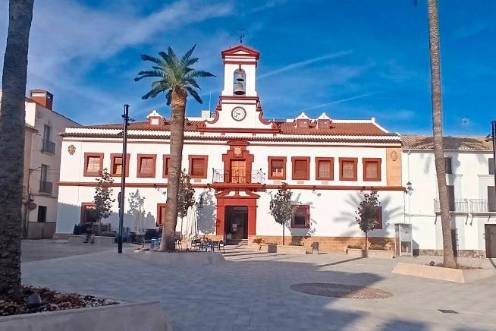 <i>Ayuntamiento de Lopera. / Google Maps</i>