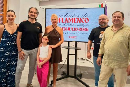 <i>Presentación de las Veladas Flamencas, que se celebrarán en julio en el Salón Mudéjar. / Ayuntamiento de Jaén. </i>