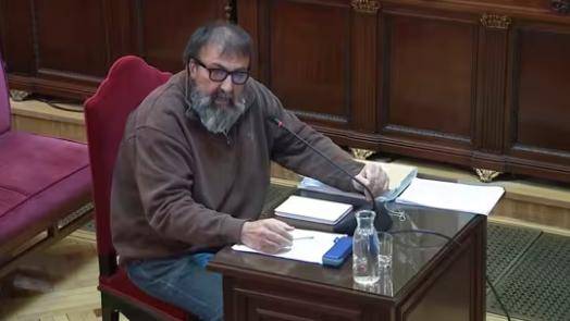 <i>El exasesor ministerial Koldo García durante su declaración como acusado en el juicio de las mascarillas en el Tribunal Supremo. / Europa Press.</i>