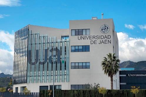 <i>Uno de los edificios del Campus de las Lagunillas. / UJA.</i>