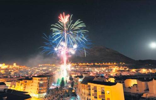 <i>Imagen de archivo de los fuegos artificiales. / Juan Carlos Fernández / Archivo de Diario JAÉN.</i>