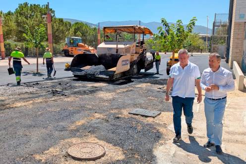 <i>Fase final del aparcamiento depósito municipal. / Ayuntamiento de Jaén.</i>