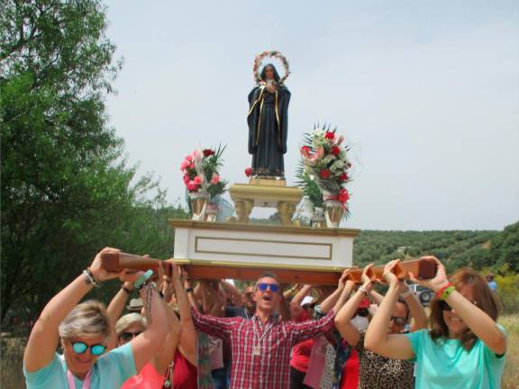 Sabiote disfruta de la romería de Santa Rita de Casia