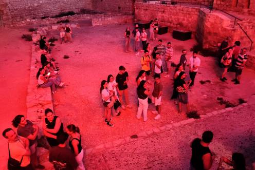 <i>Participantes en el juego del Cluedo nocturno. / Ayuntamiento de Jaén.</i>
