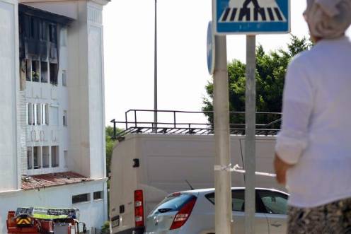 <i>Edificio incendiado en Benalmádena en el que han fallecido dos menores. / Europa Press. </i>