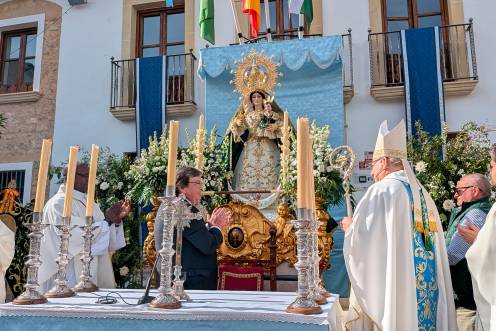 <i>Acto de nombramiento de la patrona de Carchelejo como alcaldesa perpetua. / Isabel de la Paz / Diario JAÉN.</i>