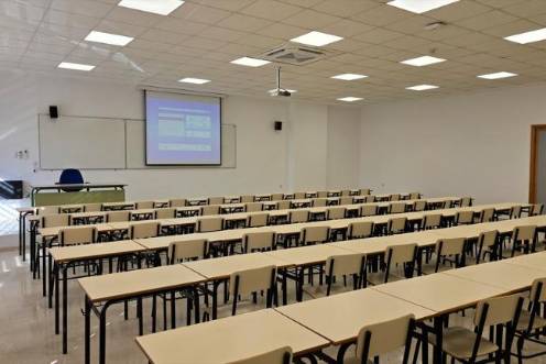 <i>Espacio habilitado para las actividades del programa Aula Abierta en Linares. / UJA. </i>