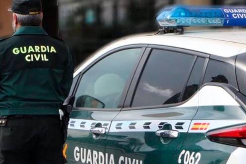 <i>Un agente de la Guardia Civil. / 112. </i>