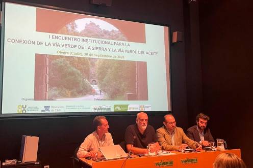 <i>Javier Vidal en la Asociación de Vías Verdes de Andalucía. / Diputación de Cádiz. </i>
