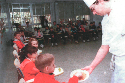 <i>Los alumnos de tercer curso de Primaria del colegio público “Navas de Tolosa” de la capital. / Archivo histórico Diario JAÉN. </i>