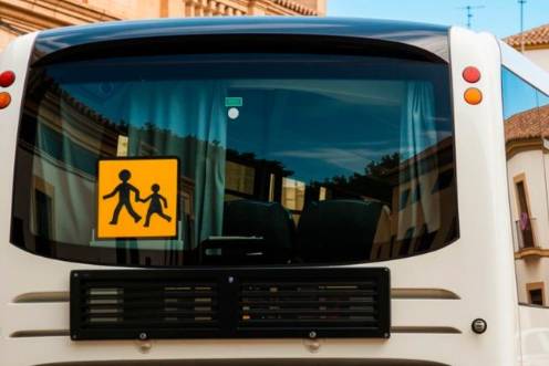<i>Autobús escolar. / Europa Press. </i>