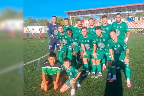 <i>Once inicial del Atlético Mancha Real en Armilla.</i>