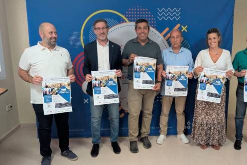 <i>De izquierda a derecha: Sergio López, Miguel Contreras, Antonio Revueltas, Antonio Hervás, Beatriz López y Blas Buendía. / Isabel De La Paz / Diario JAÉN. </i>