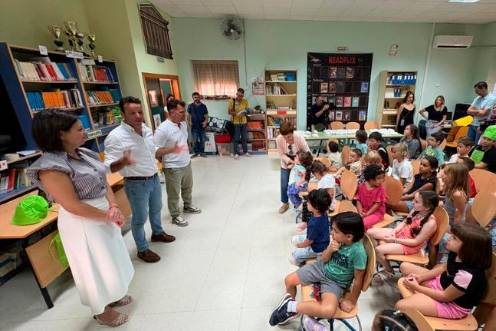 <i>Inauguración del programa “Degusta Jaén en tu colegio” en el colegio Europa. / Diputación de Jaén. </i>