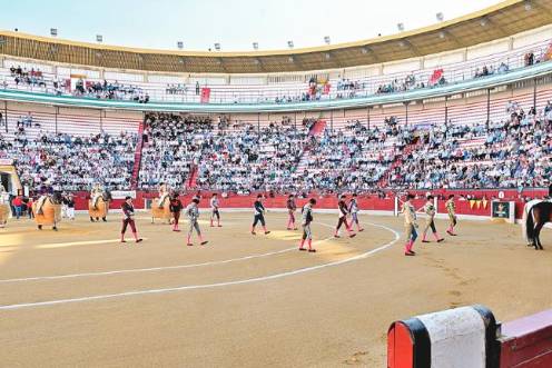 <i>Fotografía de archivo de la Plaza de Toros de Jaén durante la feria taurina del año pasado.</i>