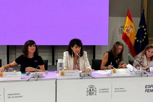 <i>La ministra de Igualdad, Ana Redondo, preside el Comité de Crisis. / Ministerio de Igualdad. </i>