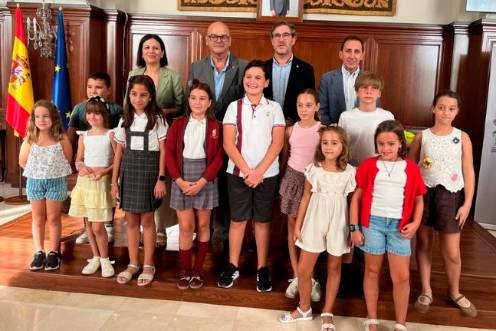 <i>Acto de entrega de acreditaciones del proyecto de educación vial Stars. / Subdelegación del Gobierno en Jaén. </i>